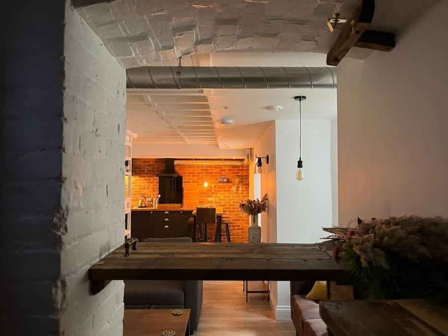 Newly Renovated Stunning Warehouse Apartment Bournemouth Esterno foto