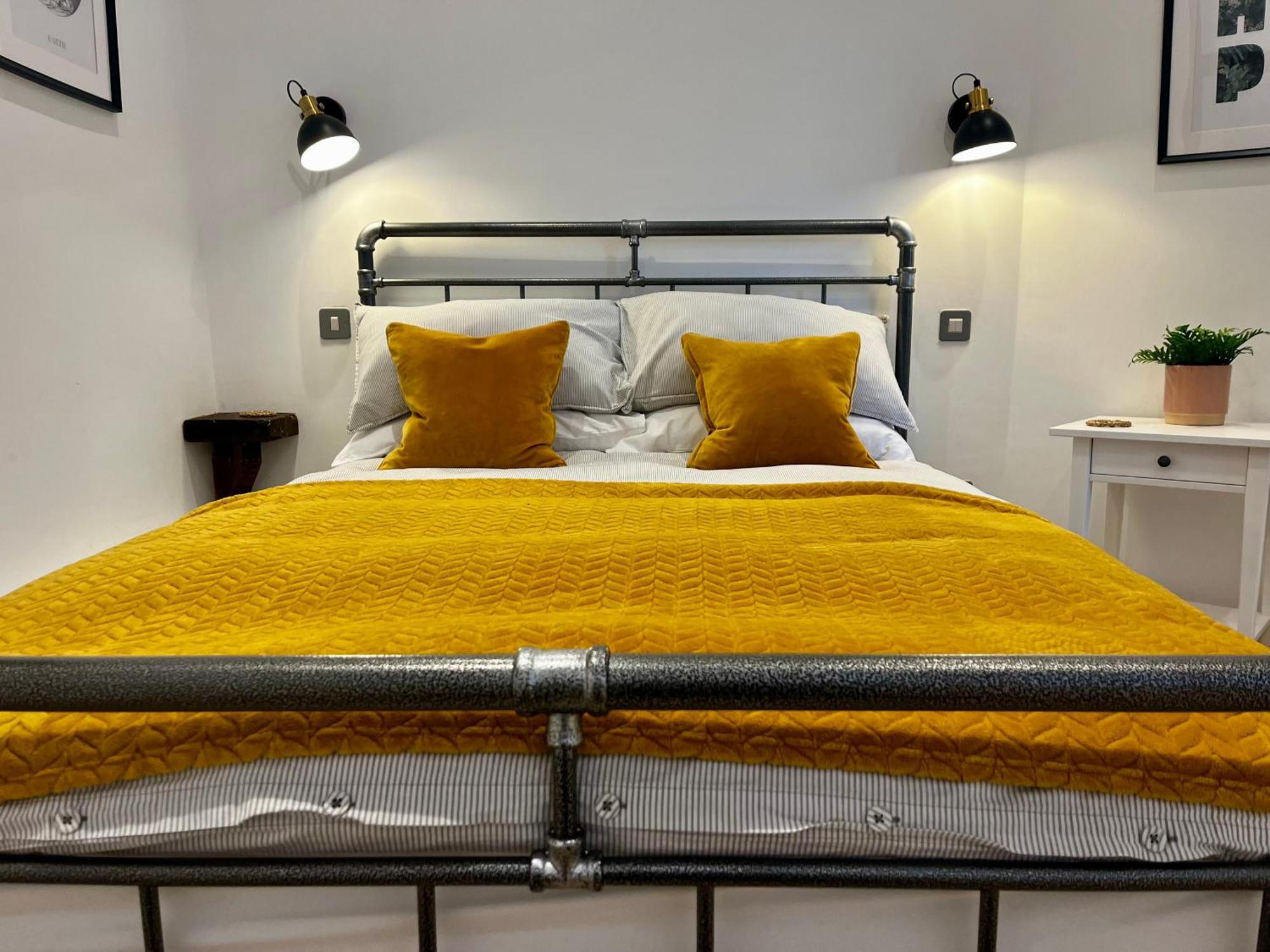 Newly Renovated Stunning Warehouse Apartment Bournemouth Esterno foto
